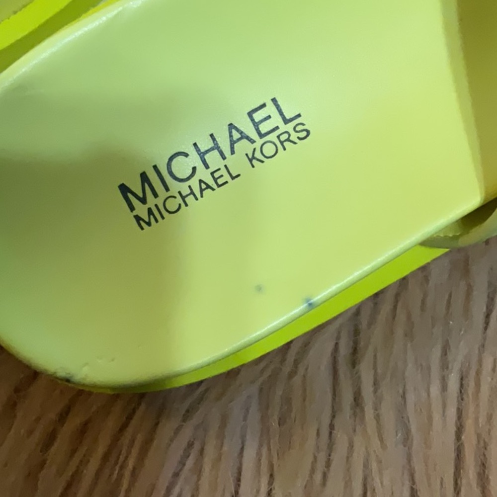 Michael Michael Kors Bo Slide Sandals Lime Size 6 - Picture 12 of 13